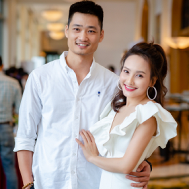 Bao Thanh actress and her husband go on a trip to warm up their feelings